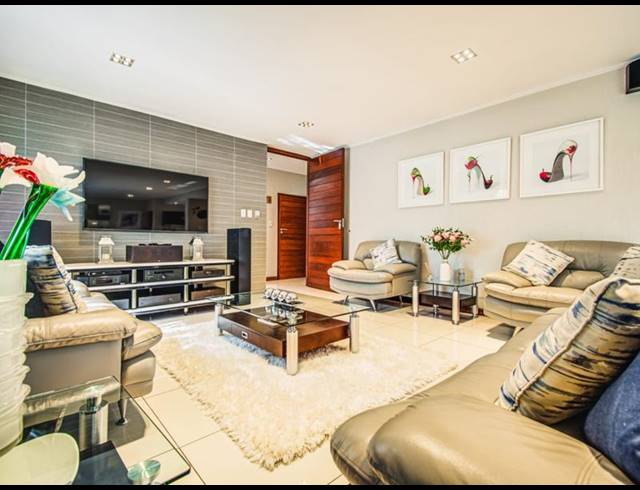 5 BEDROOM HOUSE FOR SALE IN TERENURE